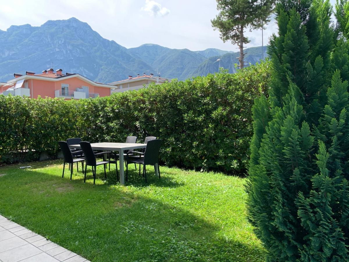 Appartamento Ivonn Con Giardino Riva del Garda Exterior photo